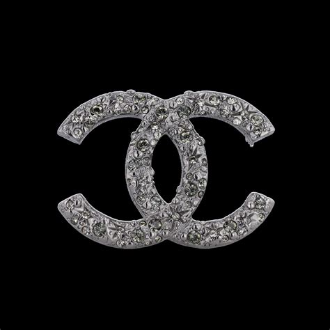 broche chanel homme|Chanel brooches brooch.